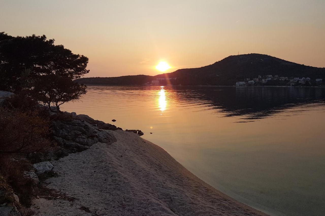 Apartments By The Sea Slano, Dubrovnik - 8599 Buitenkant foto